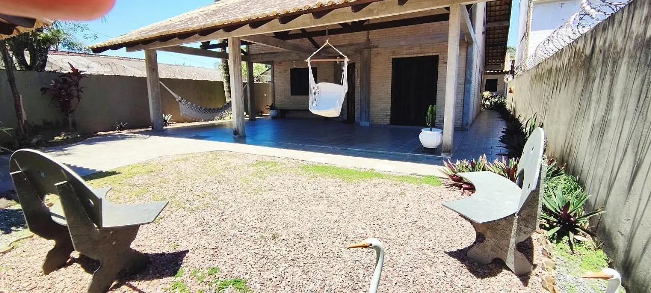 Casa de Férias Linda casa c/ piscina e conforto próximo do Mar Itapoa
